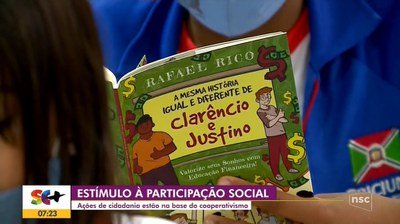 Livro de servidor do TJDFT sobre educação financeira é adotado em escolas de Santa Catarina