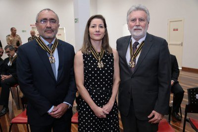 Presidente e servidores do TJDFT são condecorados com Medalha Mérito Paz no Trânsito