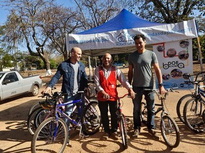 Rede Solidária recebe doação de bicicletas para jovens acolhidos