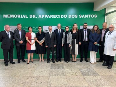 Central Judicial do Idoso e Uniceplac firmam parceria para expandir atendimento aos idosos