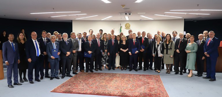 Presidente do TJDFT participa de reunião de trabalho com órgãos de 2ª instância no STF