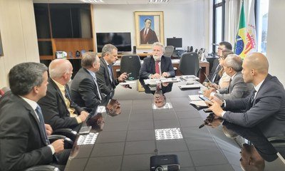 Presidente do TJDFT recebe Diretoria do SindJus/DF