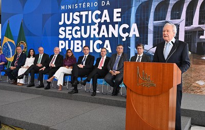 Presidente do TJDFT prestigia posse do novo Ministro da Justiça Ricardo Lewandowski