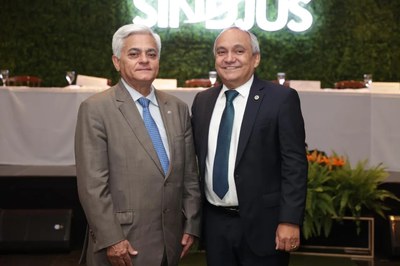 1º Vice-Presidente do TJDFT participa da posse da nova diretoria do SINDJUS