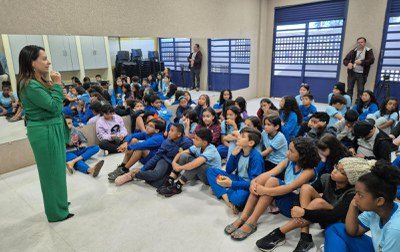 Escola de Ceilândia recebe ação sobre Lei Maria da Penha