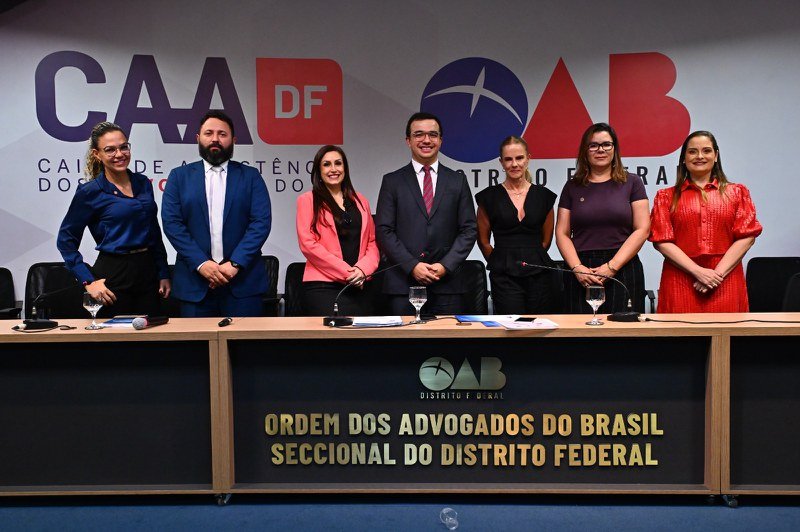 Juízes do TJDFT palestram na OAB/DF em comemoração aos 34 anos do Código de Defesa do Consumidor